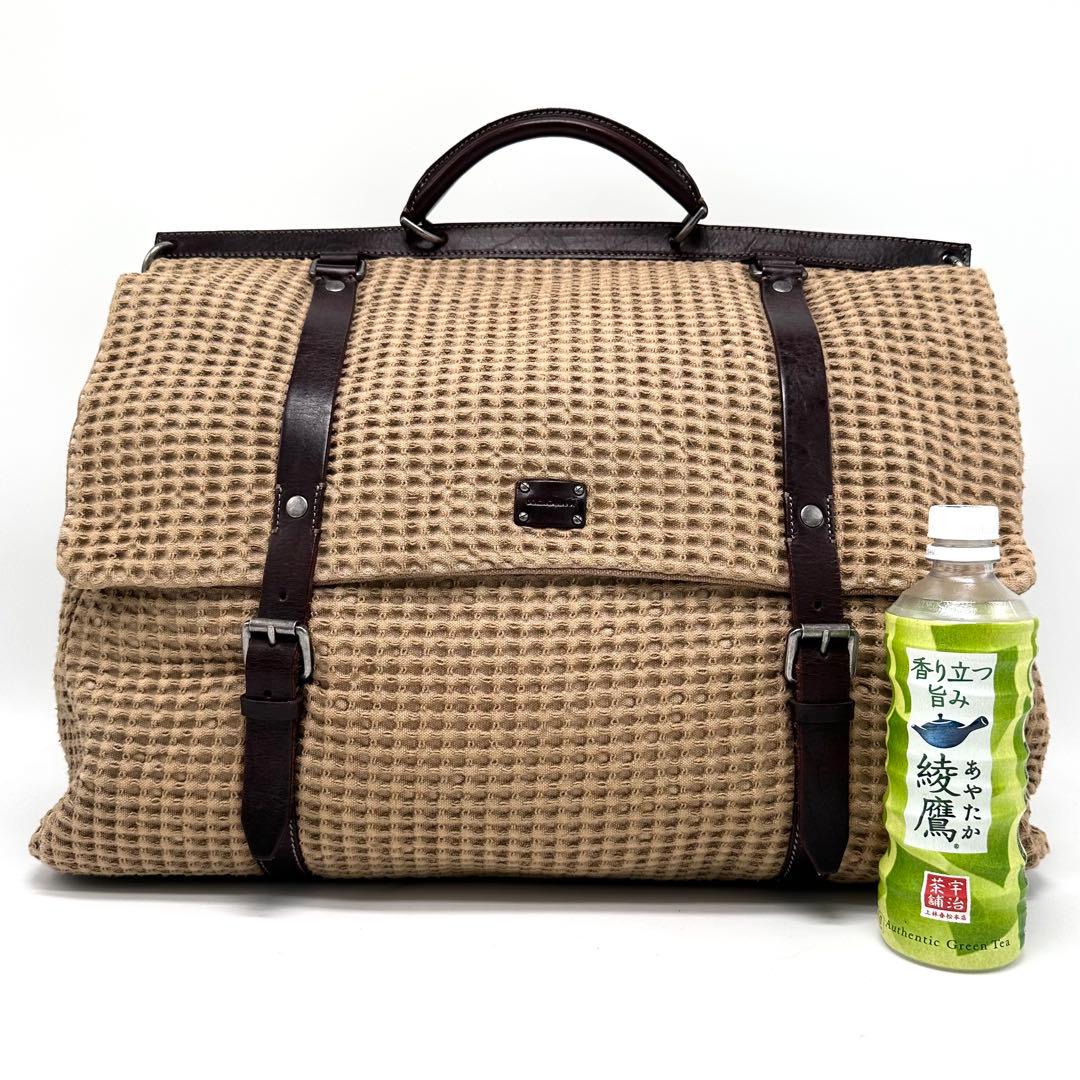 バッグ Dolce&Gabbana Weekend Bags Fall 2012 AW