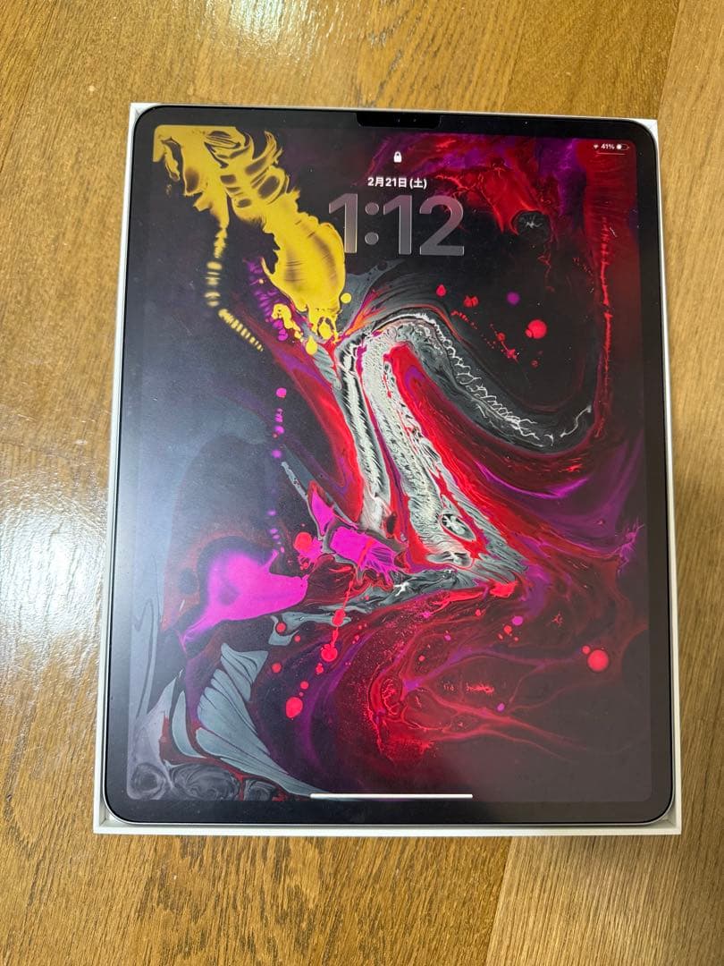 iPad Pro 12.9インチ (第3世代) スペースグレー、フルセット