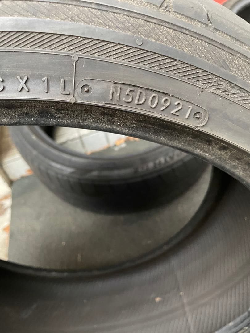 【即購入希望‼️】245/40r20 TOYO TRANPATH LuII21年製