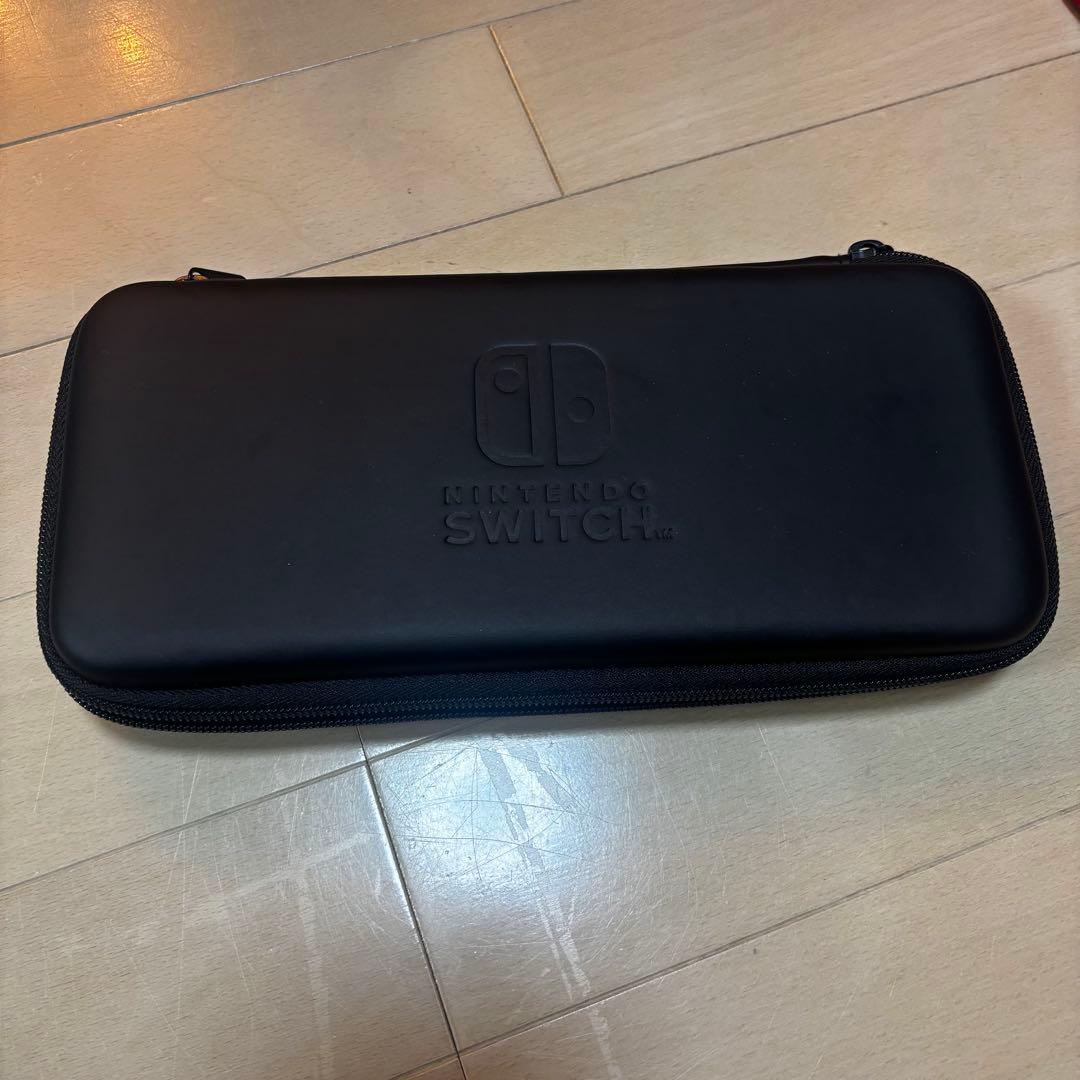 Nintendo Switch 本体 赤 Joy-Con・ケース付き