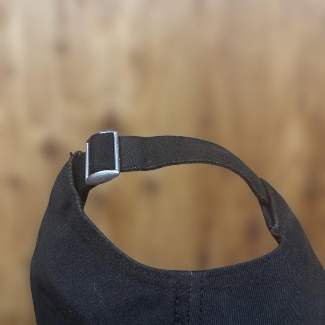 Oakley ブラック キャップ