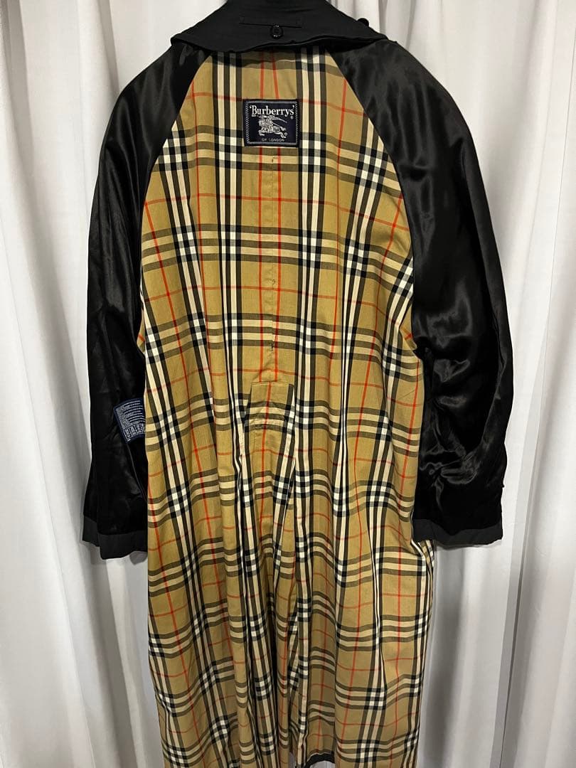 Burberry Londonトレンチコート　ブラック