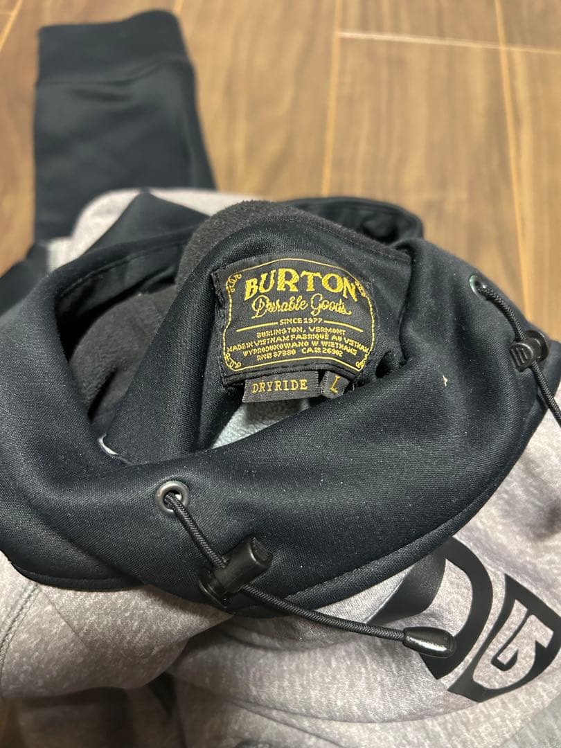 Burton フード付きスノーボードウェア