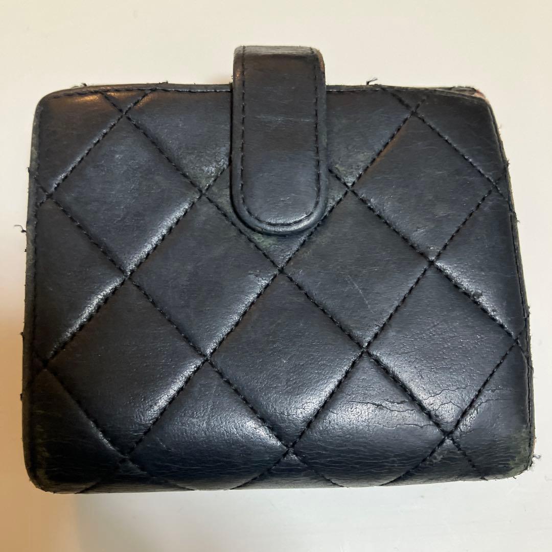CHANEL ブラック キルティング 二つ折り財布