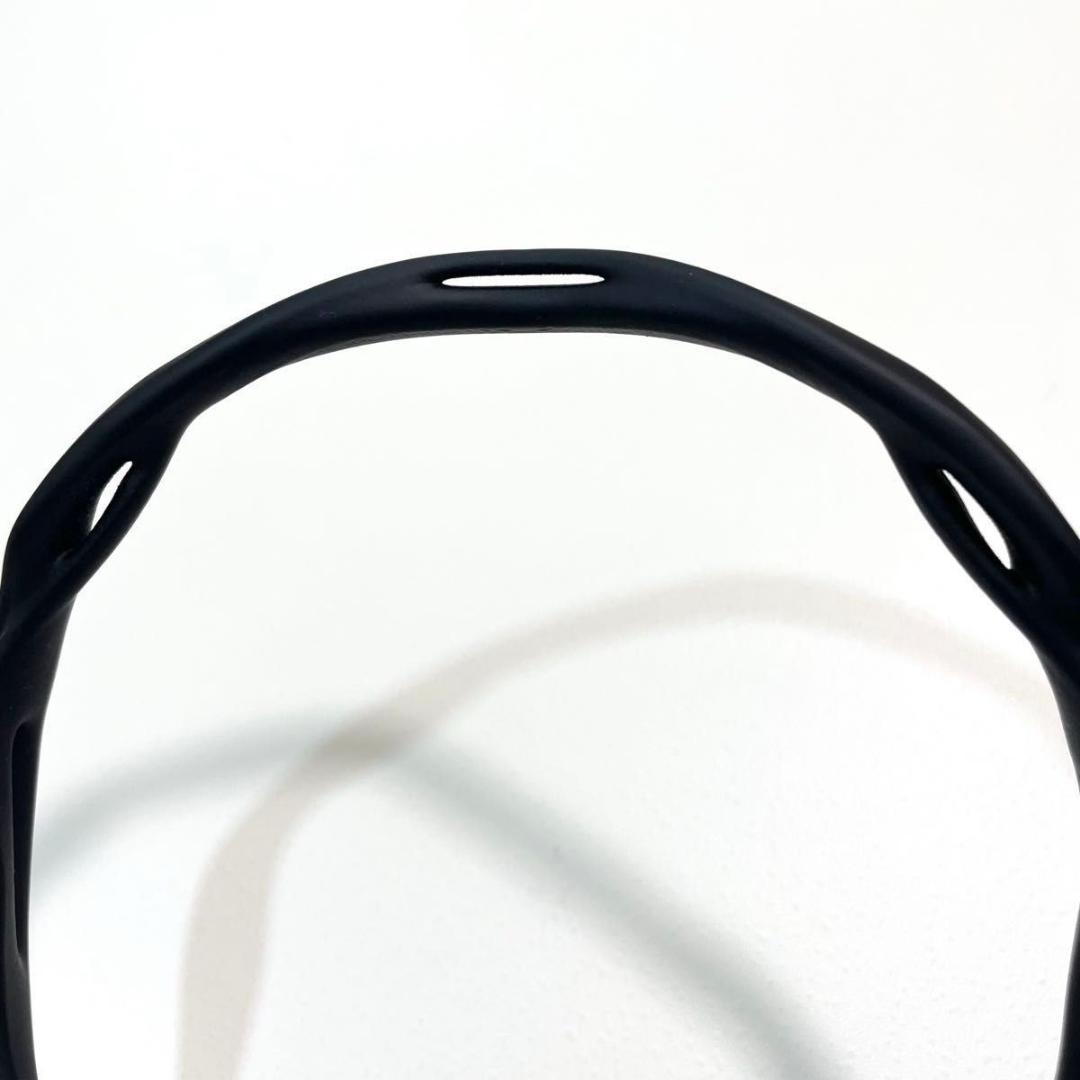 プラダ カチューシャ ヘアアクセサリー エンボス ボックス 上品 黒 新品未使用