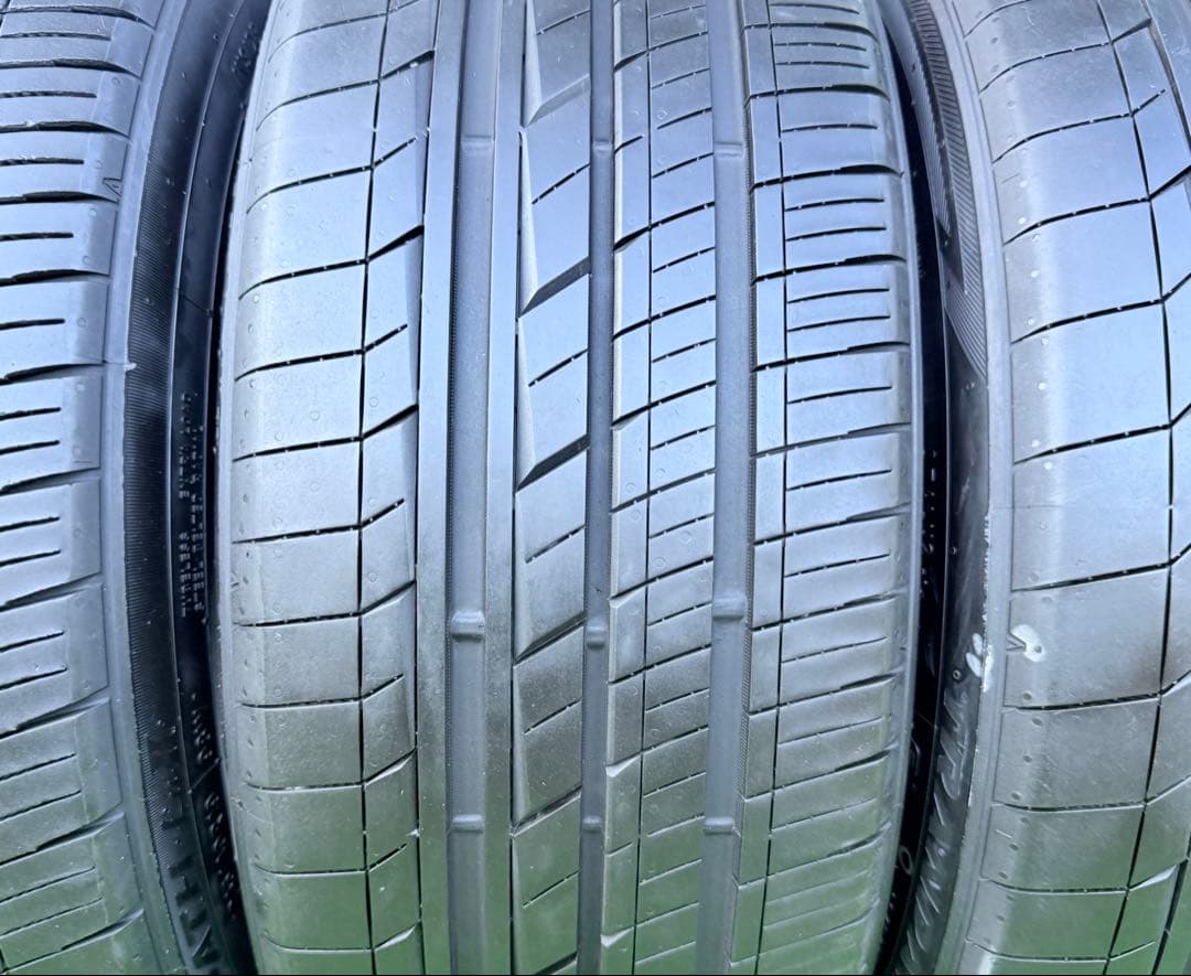 トーヨー トランパス lu2.245/40R19.23年製．9.5分山4本セット