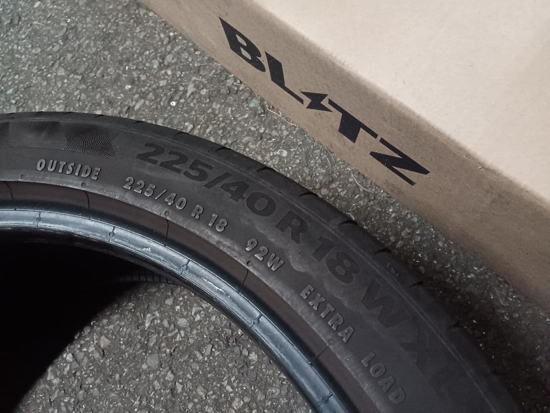 225/40R18 2本 5分山　コンチネンタル　プレミアムコンタクト6