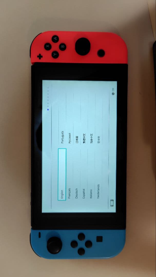Nintendo Switch 本体 赤／青　SDカード付き