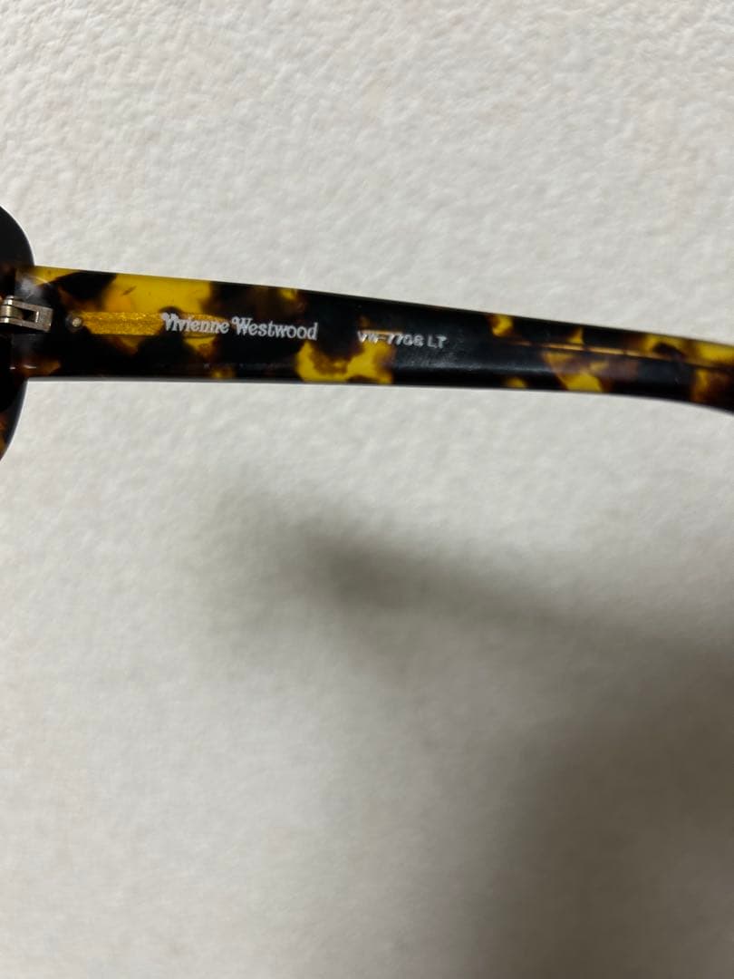 【Vivienne Westwood】　サングラス　べっ甲　ヴィンテージ　美品