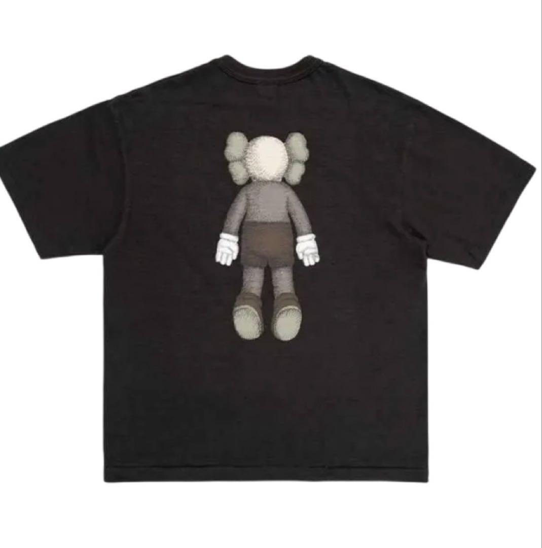Human made kaws tシャツ