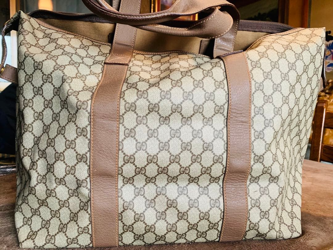 Gucci GGパターン トートバッグ 大きめ