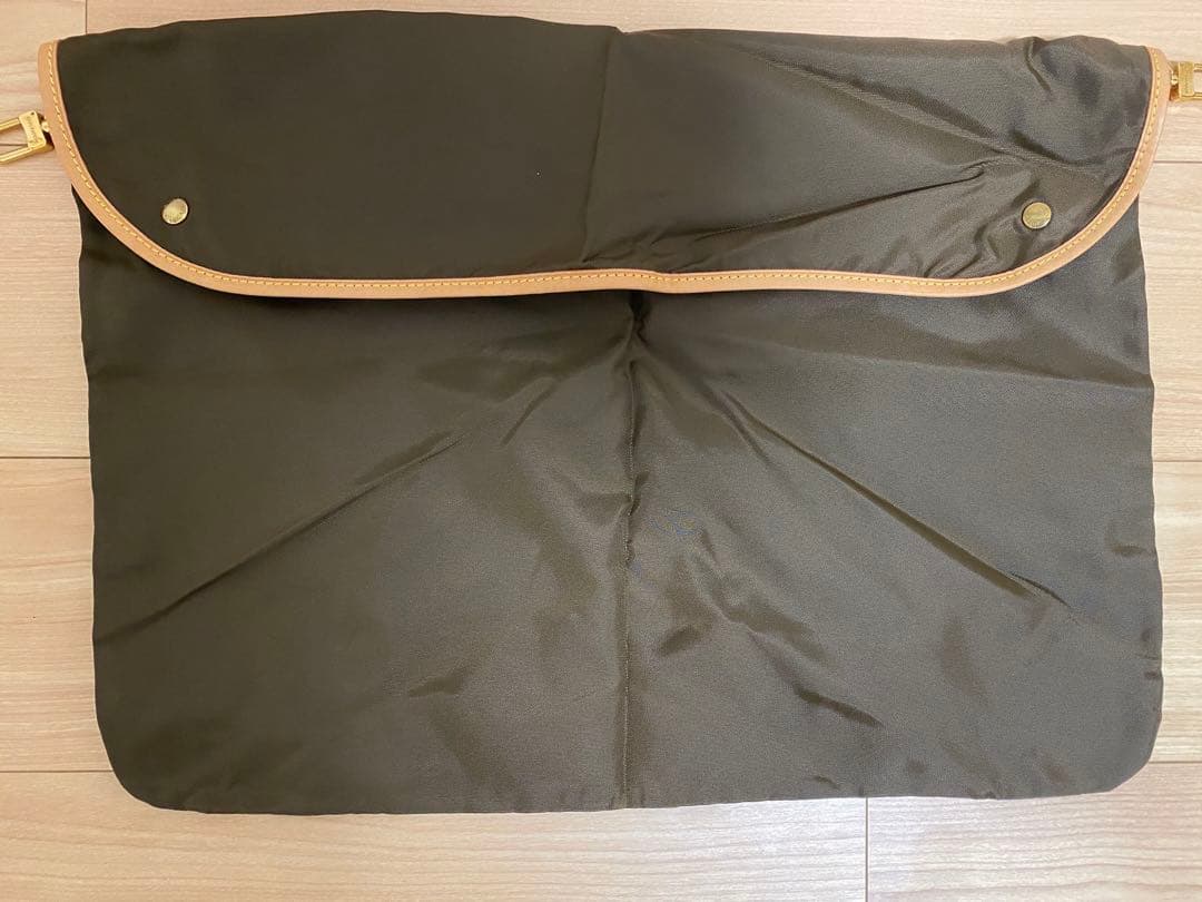 LOUIS VUITTON ポルタブルキャビン　ガーメントケース