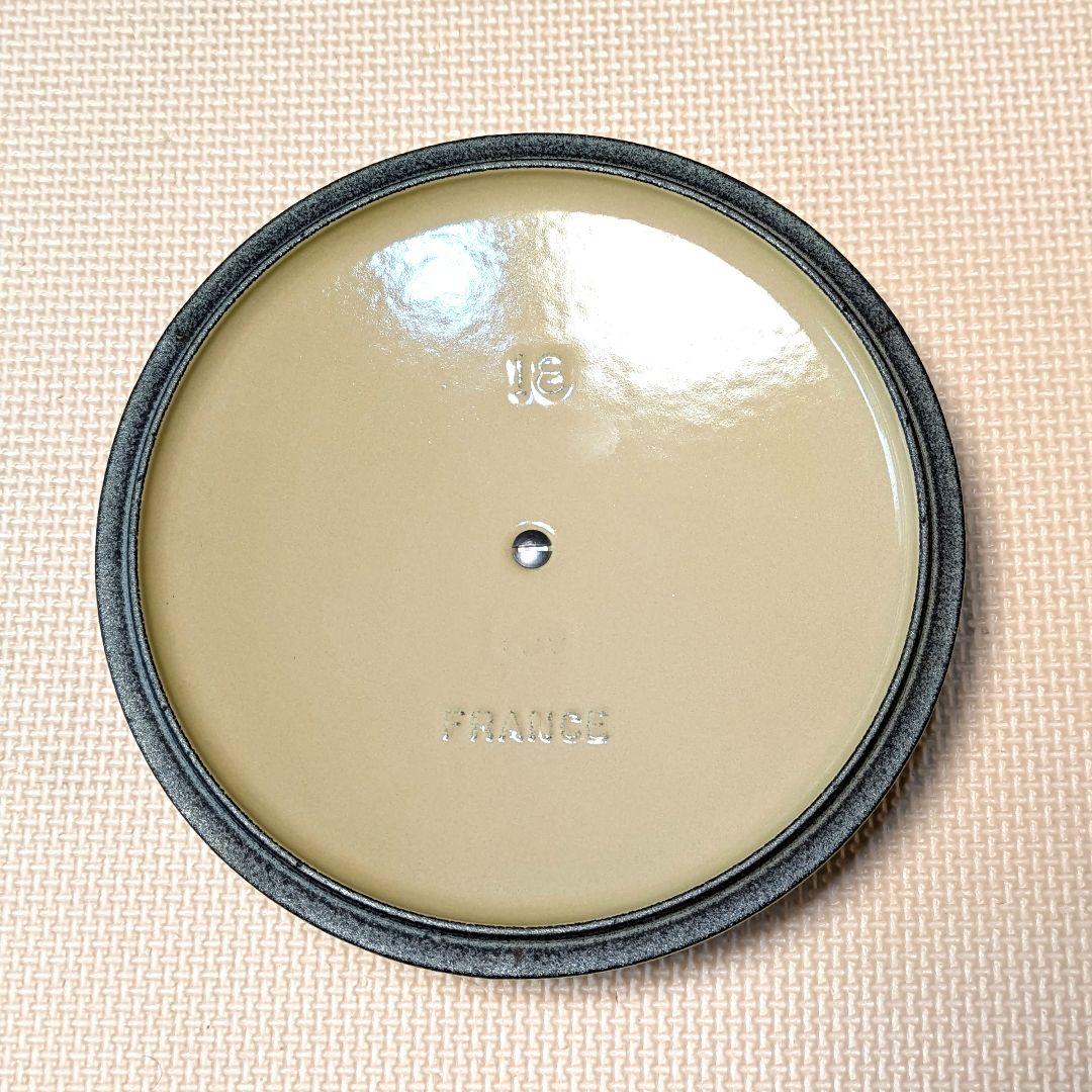 ル・クルーゼ Le Creuset ココット・ロンド 18cm グリーン