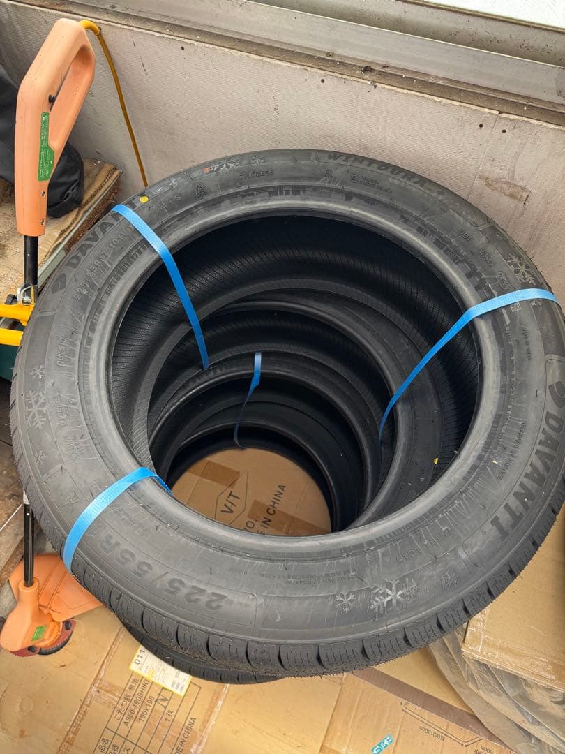 新品❗️DAVANTI WINTOURA+ 225/55R17 101V XL