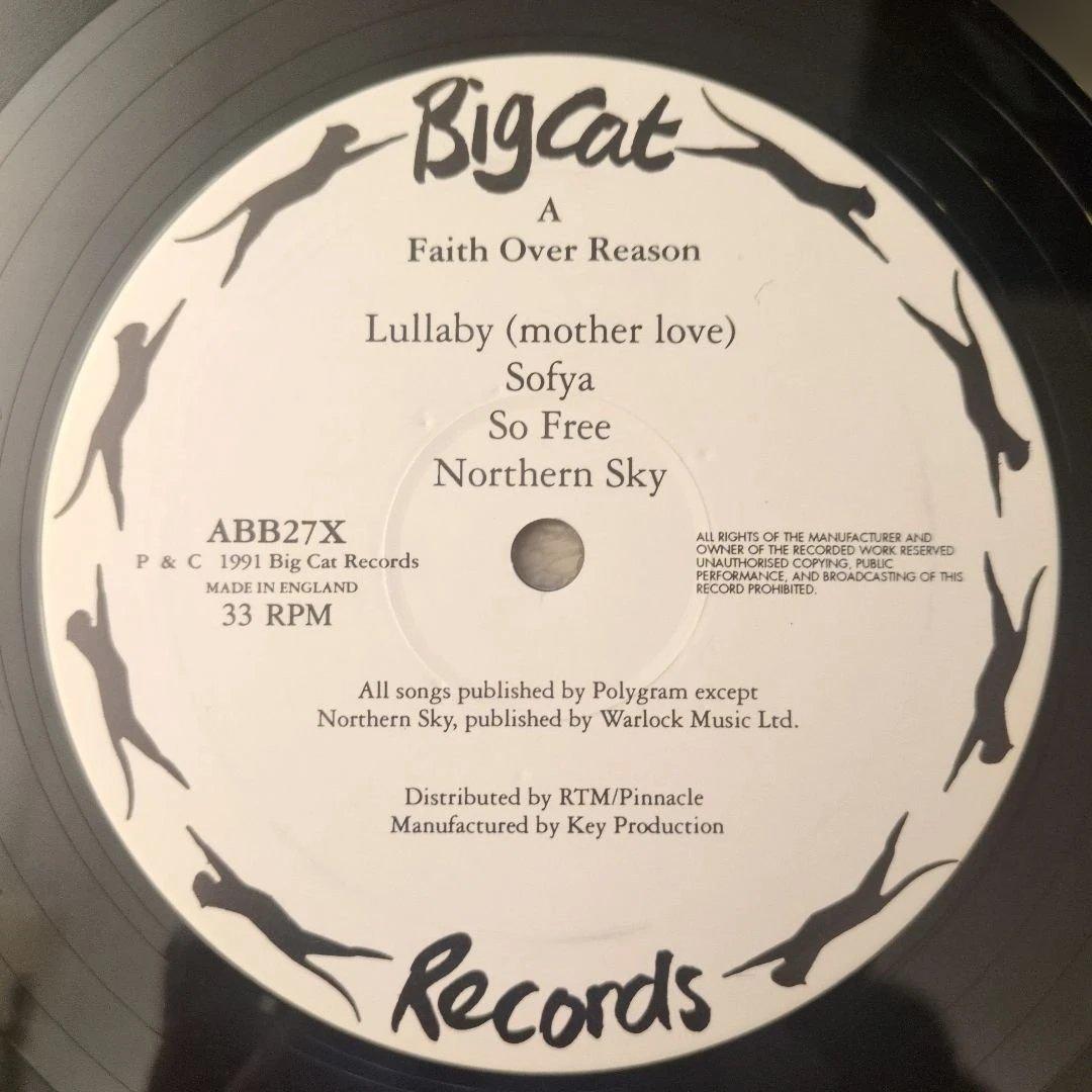 Faith Over Reasonアイズ・ワイド・スマイル スザンヌ・ヴェガ美品