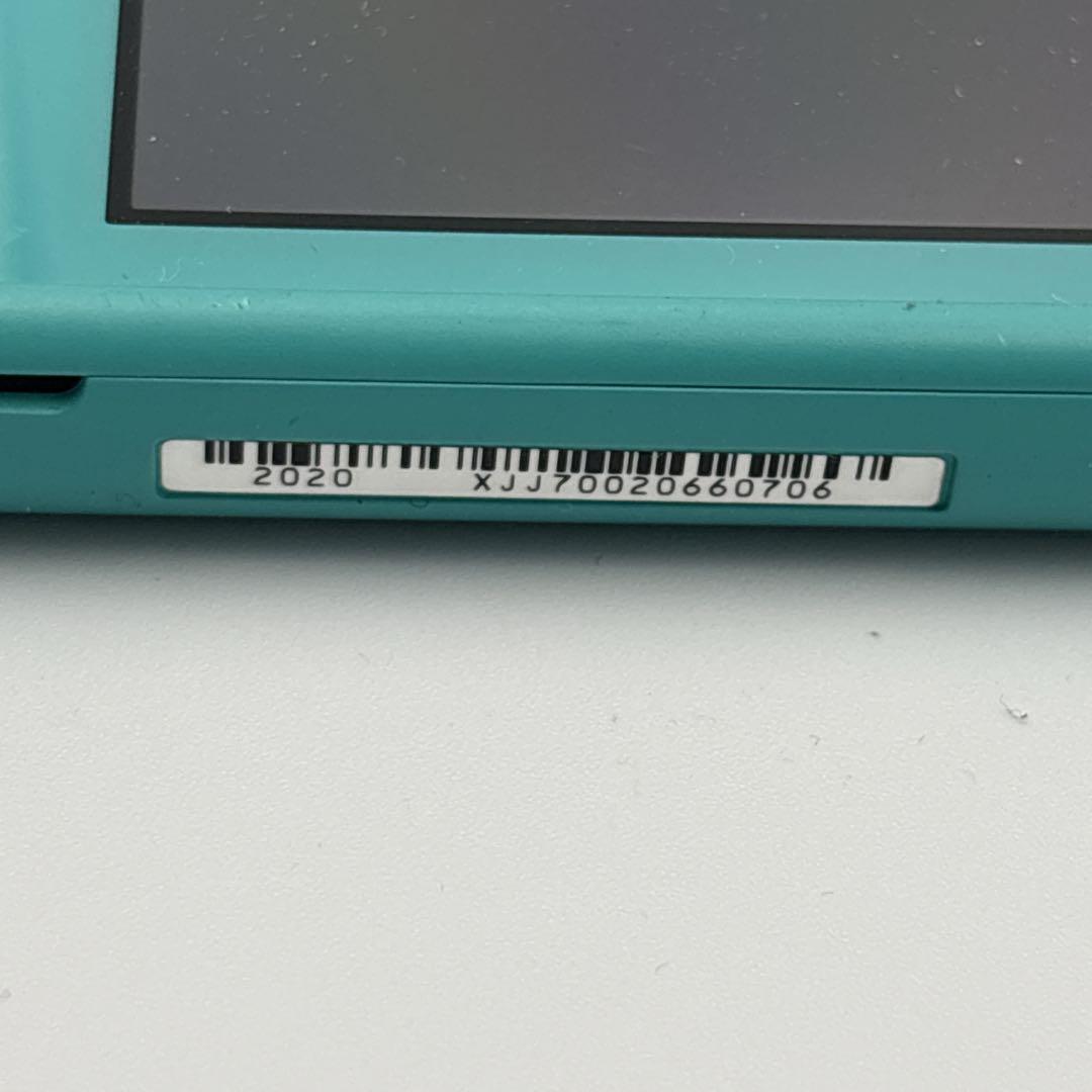 任天堂　スイッチライト　本体のみ　Nintendo Switch Lite