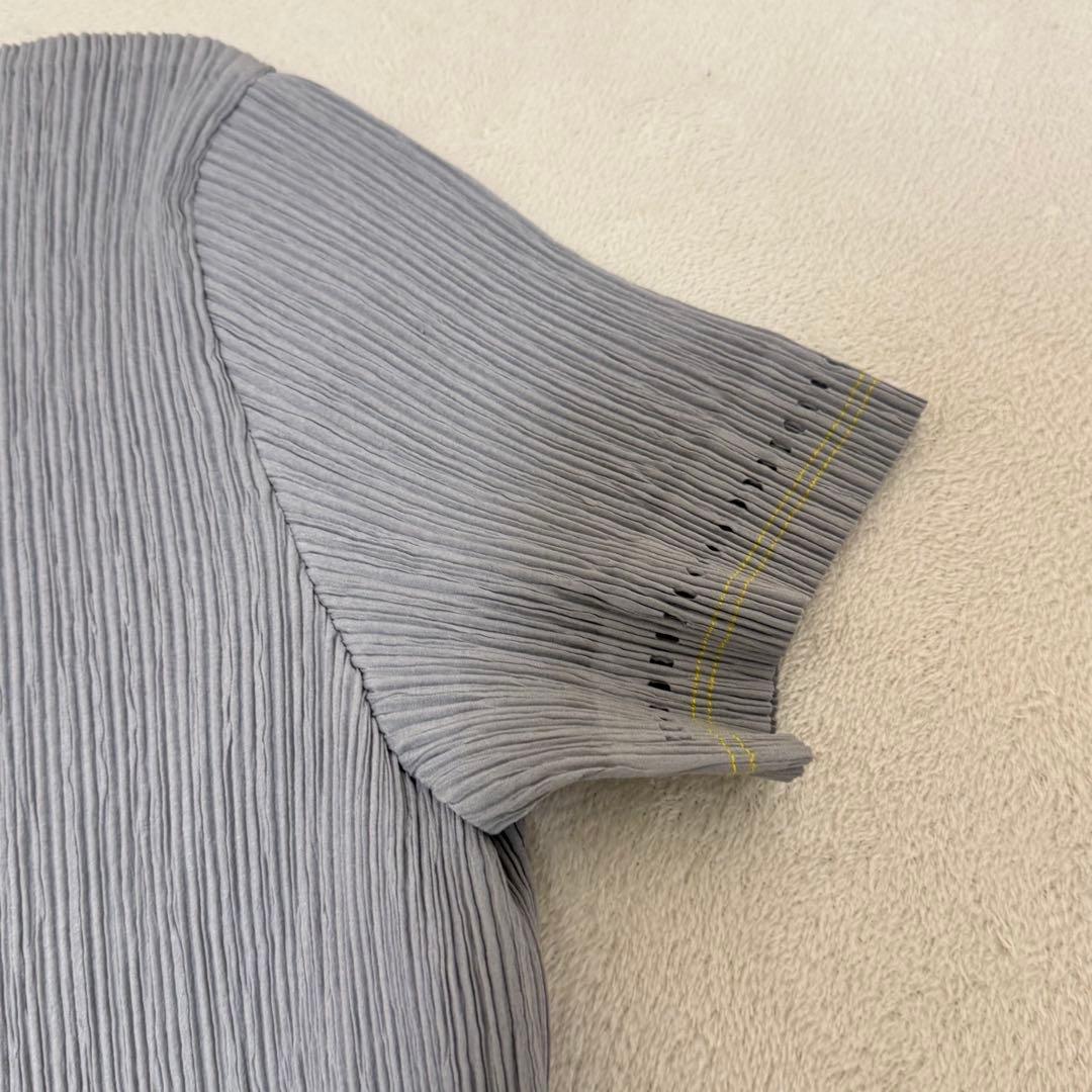 極美品✨ISSEY MIYAKE プリーツ　グレー　半袖　Mサイズ トップス