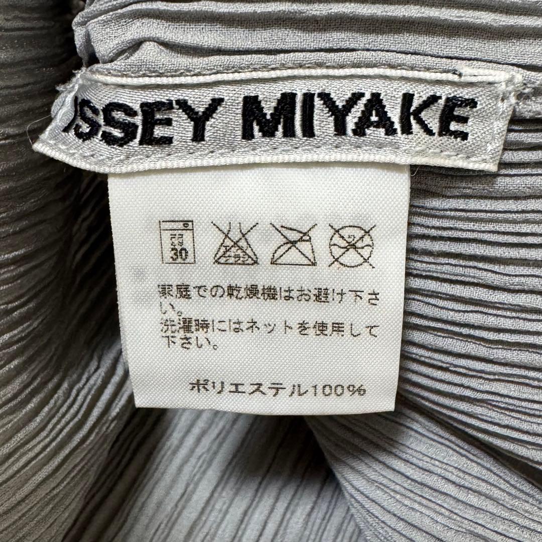 極美品✨ISSEY MIYAKE プリーツ　グレー　半袖　Mサイズ トップス