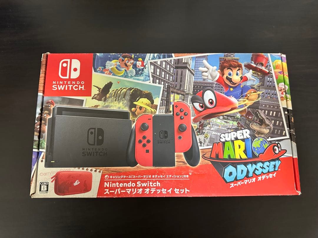 Nintendo Switch 本体+Joy-Con+ドッグ+充電器等