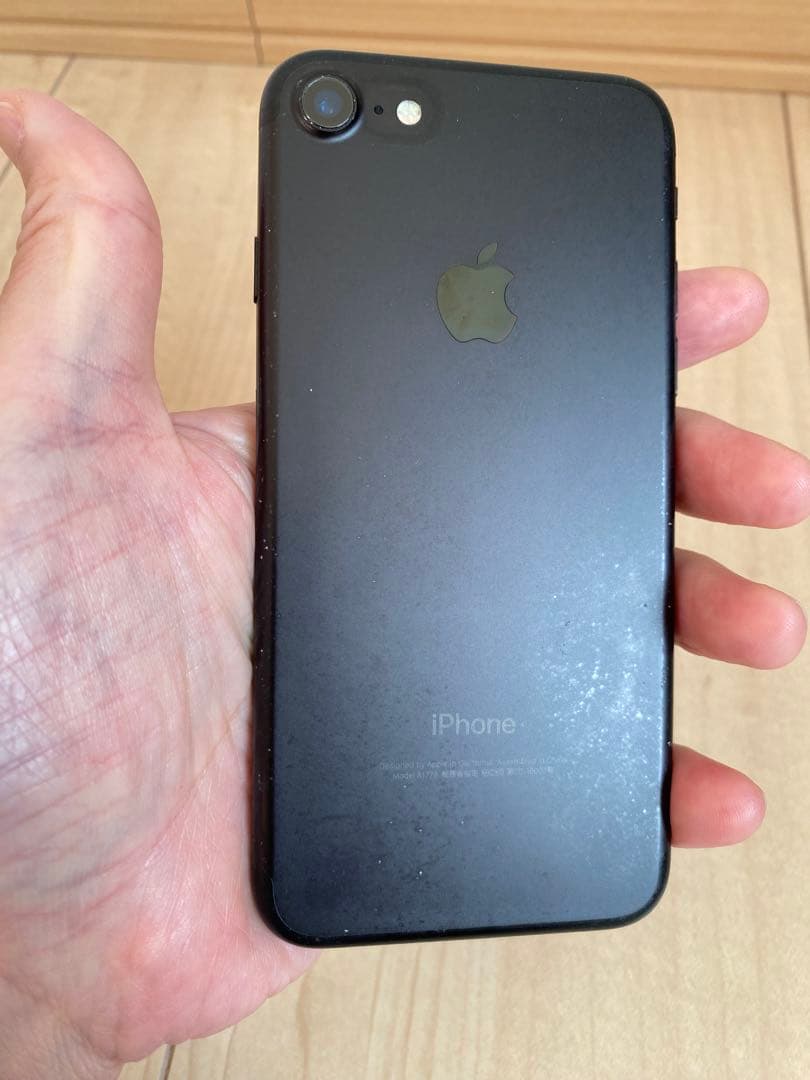 iPhone7 128GB バッテリー72%