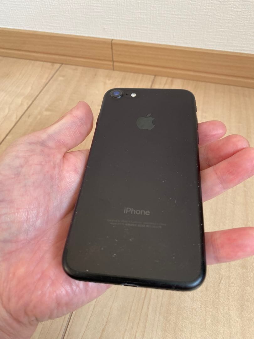 iPhone7 128GB バッテリー72%
