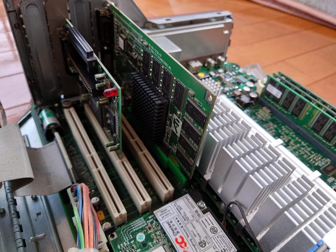 Apple Power Mac G4 グラフィックカード＆SCSI装着、HDD無