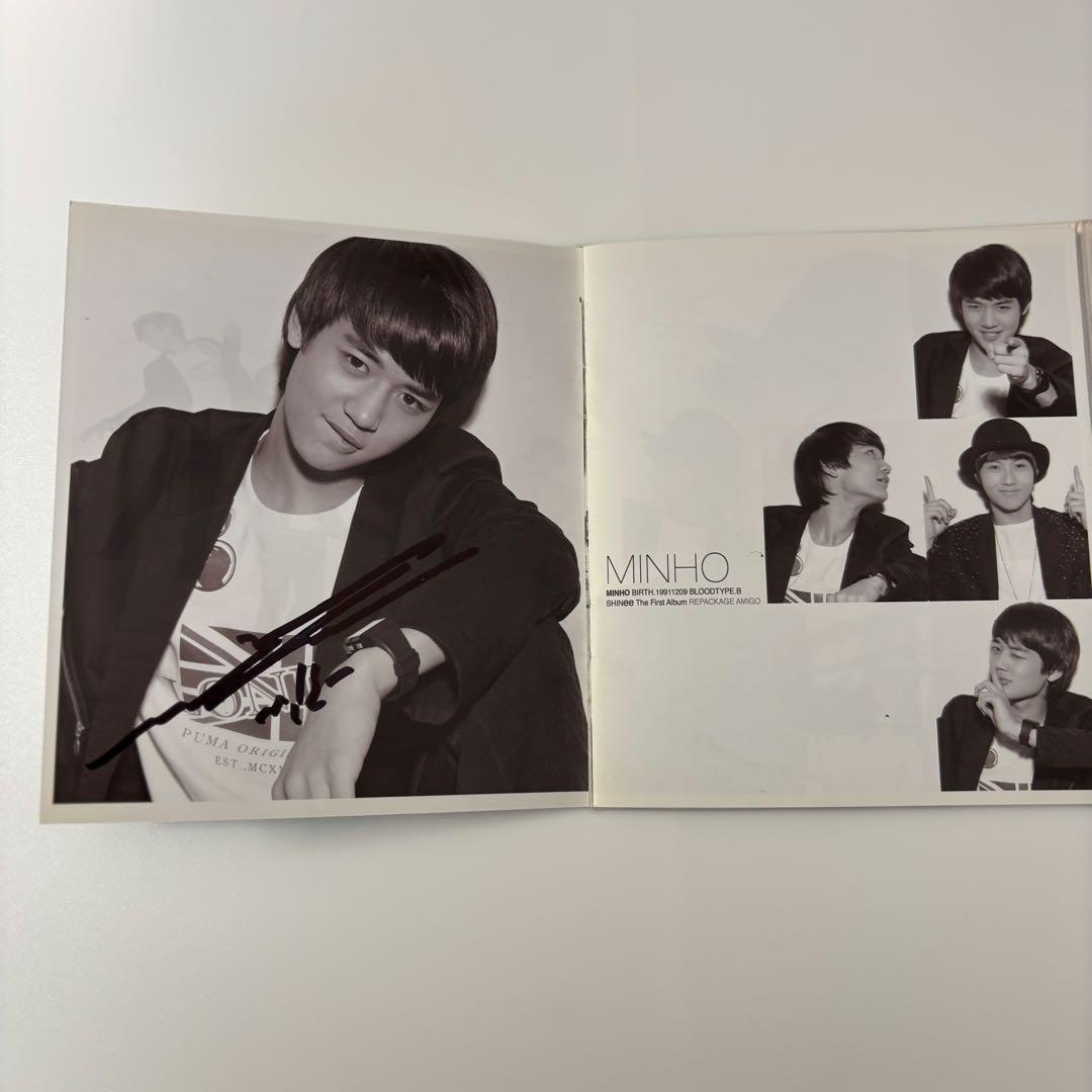 SHINee AMIGO 直筆サイン 全員 ジャケット＋歌詞カード 両面サイン