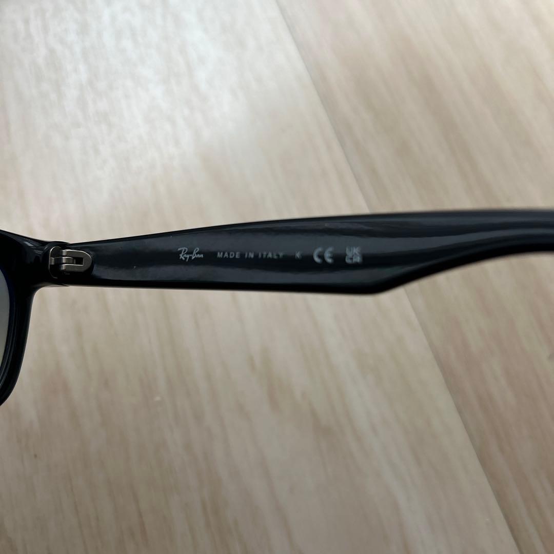 RB2132F-9013F　レイバン サングラス