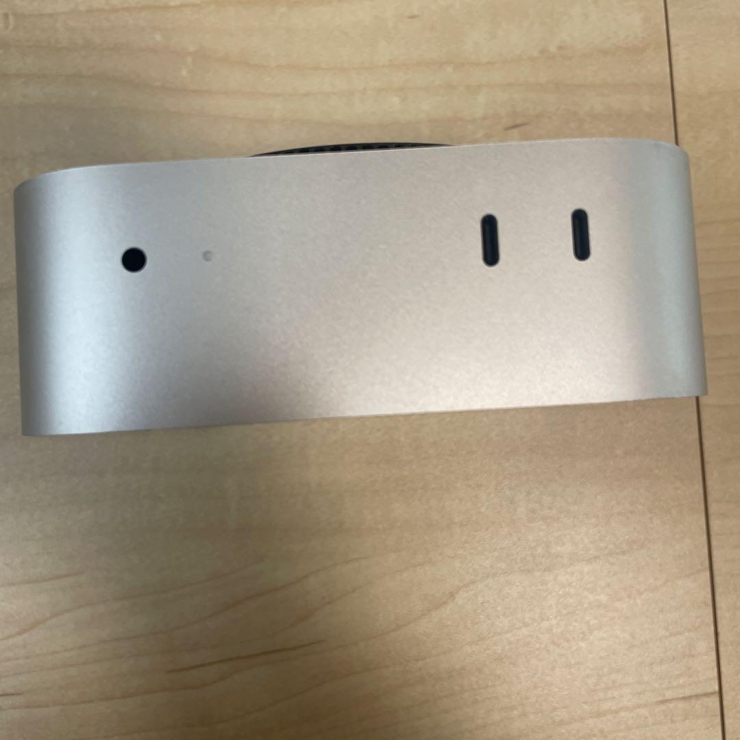 Apple Mac mini 2024 シルバー
