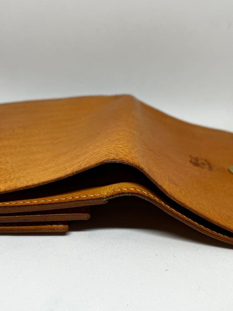 イルビゾンテ 二つ折り財布