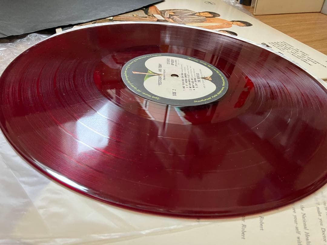 稀少良好赤盤　レコード良いです。　アメリカ編　イエスタ
