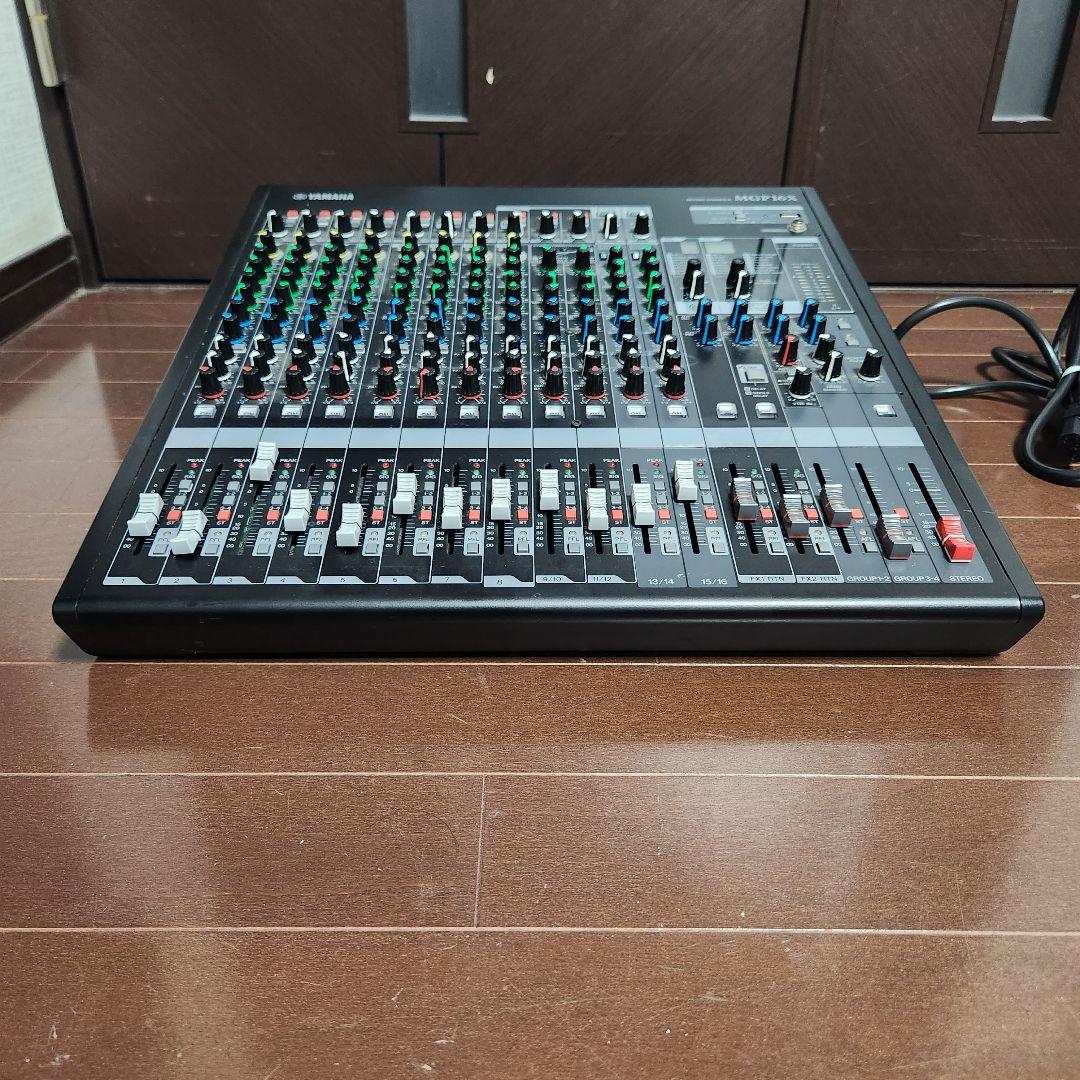 【美品】YAMAHA ヤマハ MGP16X アナログミキサー