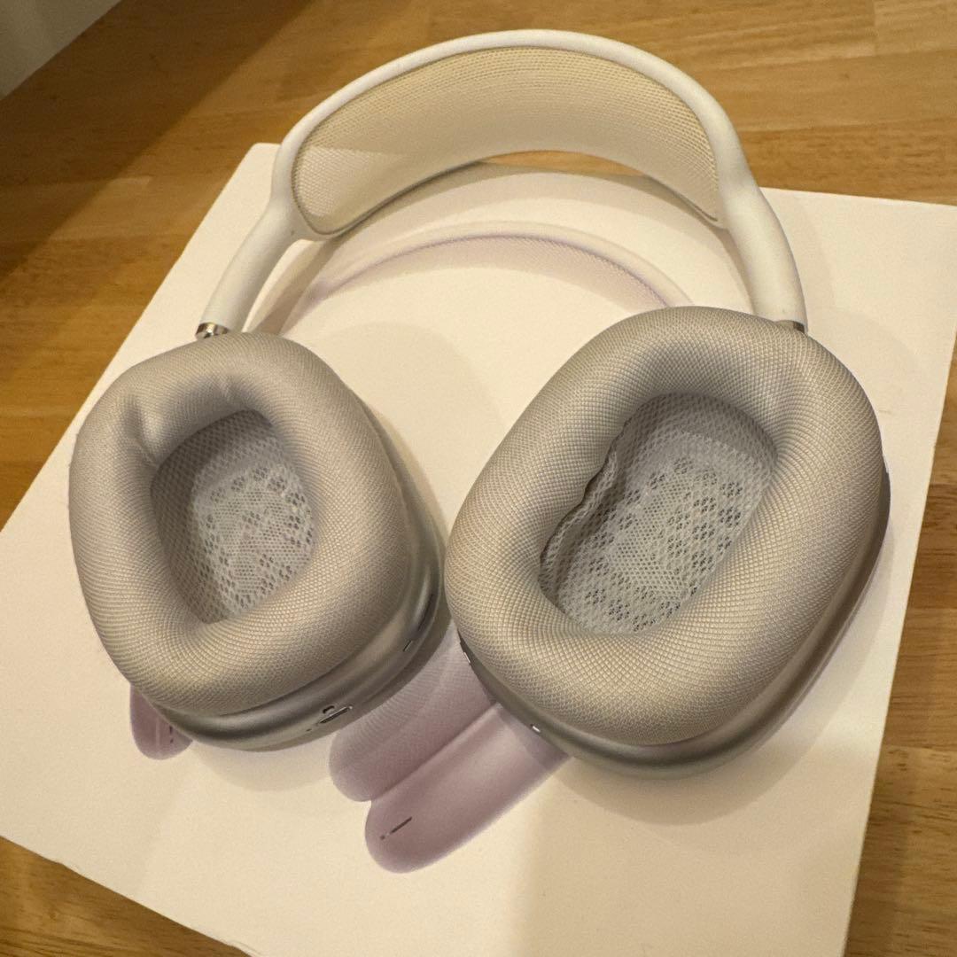 AirPods MAX ホワイト