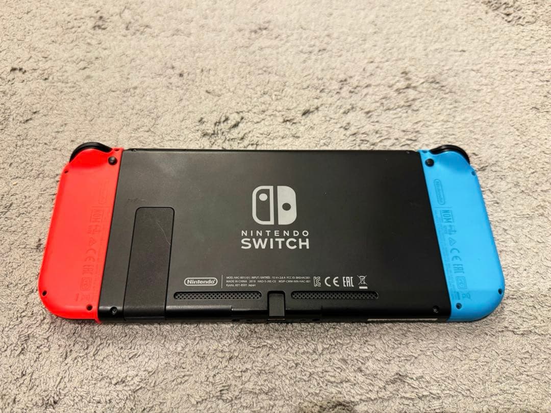 Nintendo Switch 本体 美品 動作確認済み 付属品あり保護フィルム
