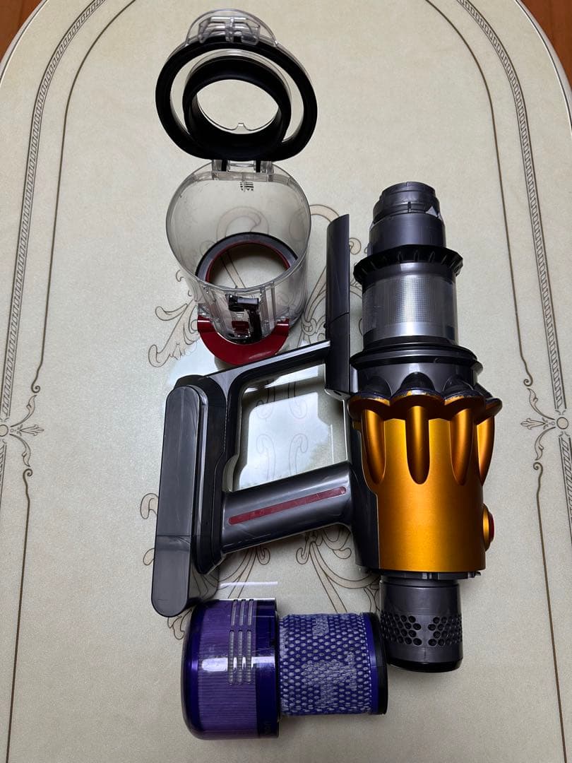 ダイソン 掃除機 V12 SV20 分解清掃済　純正ブラケット付き　匿名配送