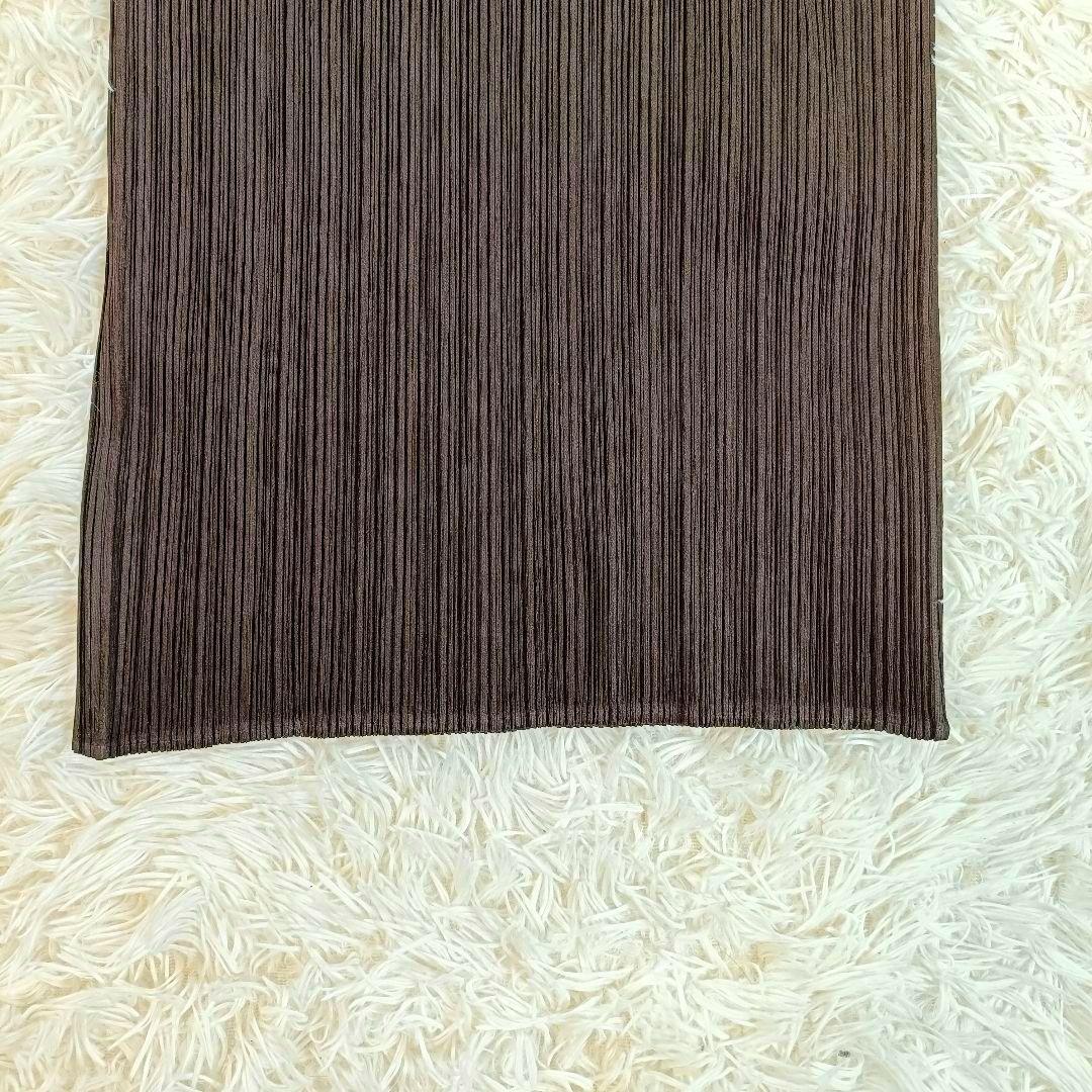 プリーツプリーズ　イッセイミヤケ　ブラウン　茶色　ロング丈　ベルトループ有り