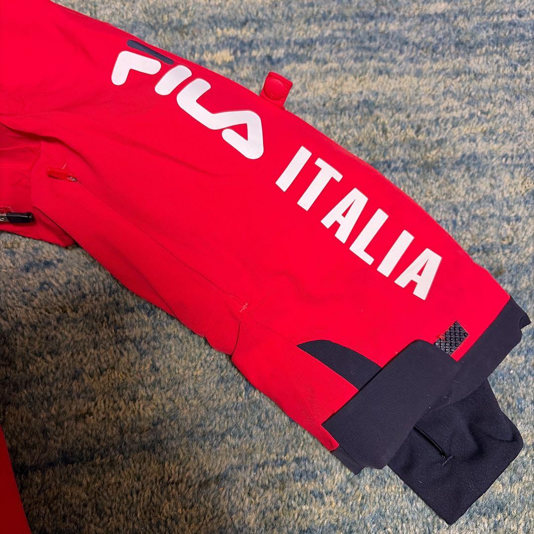【美品】FILA 赤 スキーウェア フード付き　ITALIA 140cm