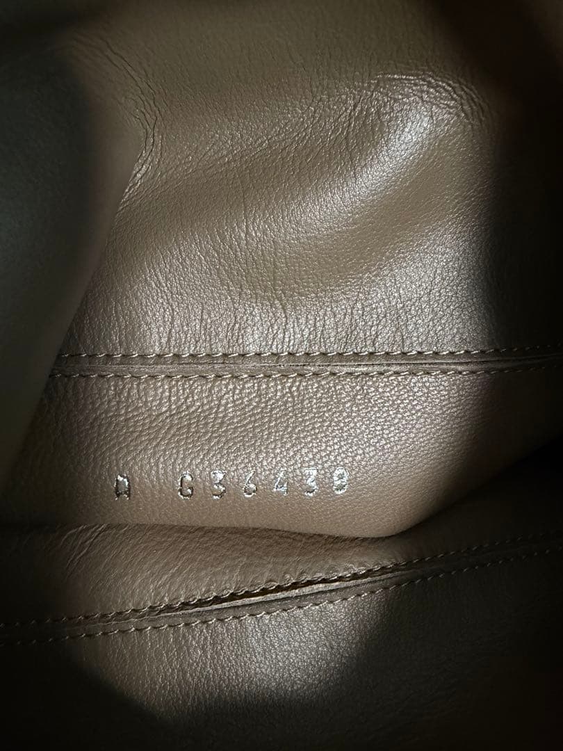 CHANELロングブーツ