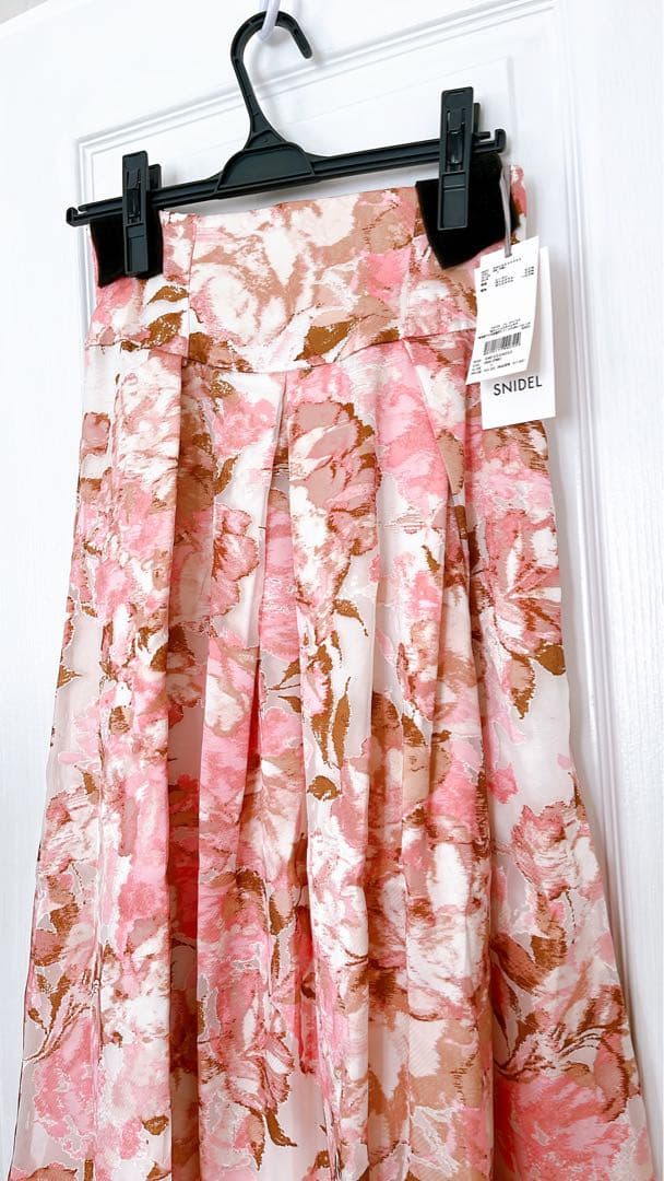 snidel 花柄オパールシアースカート　新品未使用