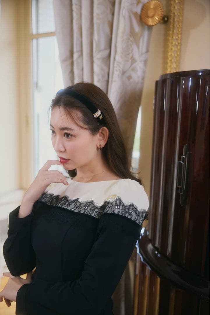 ヘアアクセサリー Herlipto Crystal Charm Headband