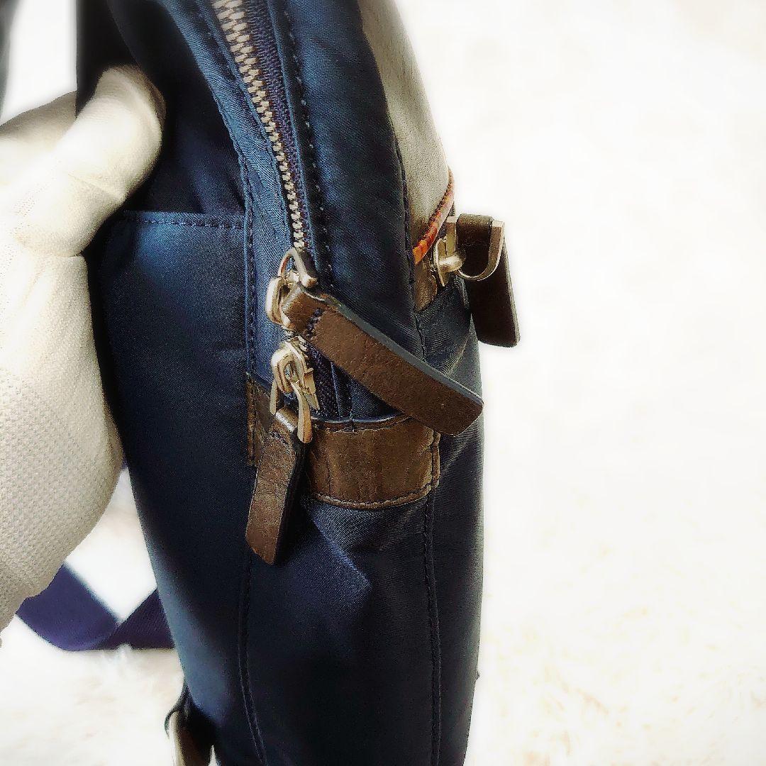Paul smith 　ボディバッグ マルチストライプ　斜め掛け　レザー
