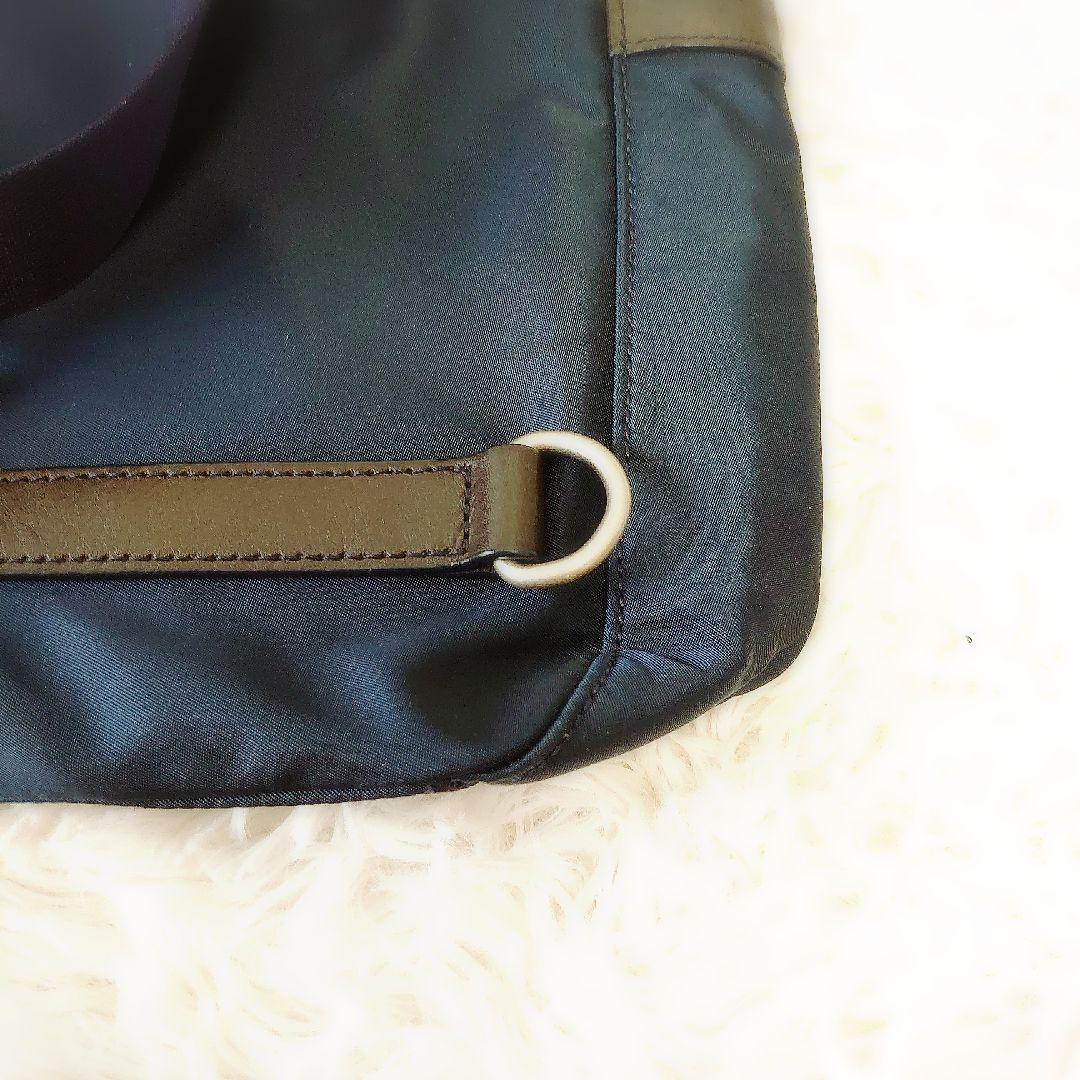 Paul smith 　ボディバッグ マルチストライプ　斜め掛け　レザー