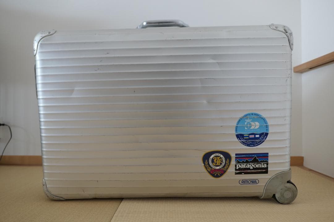 RIMOWA トパーズ　旧モデル　アルミ製　オブジェ用