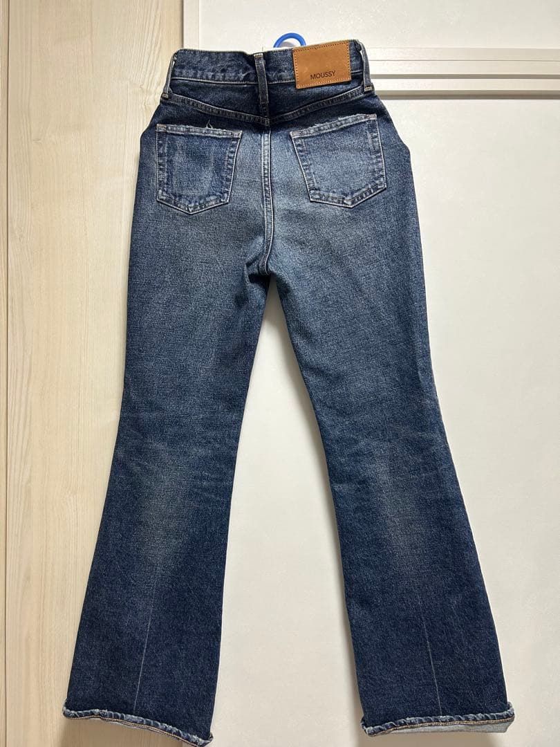 MOUSSY MVS D/BLU FLARE 24インチ　ダークブルー