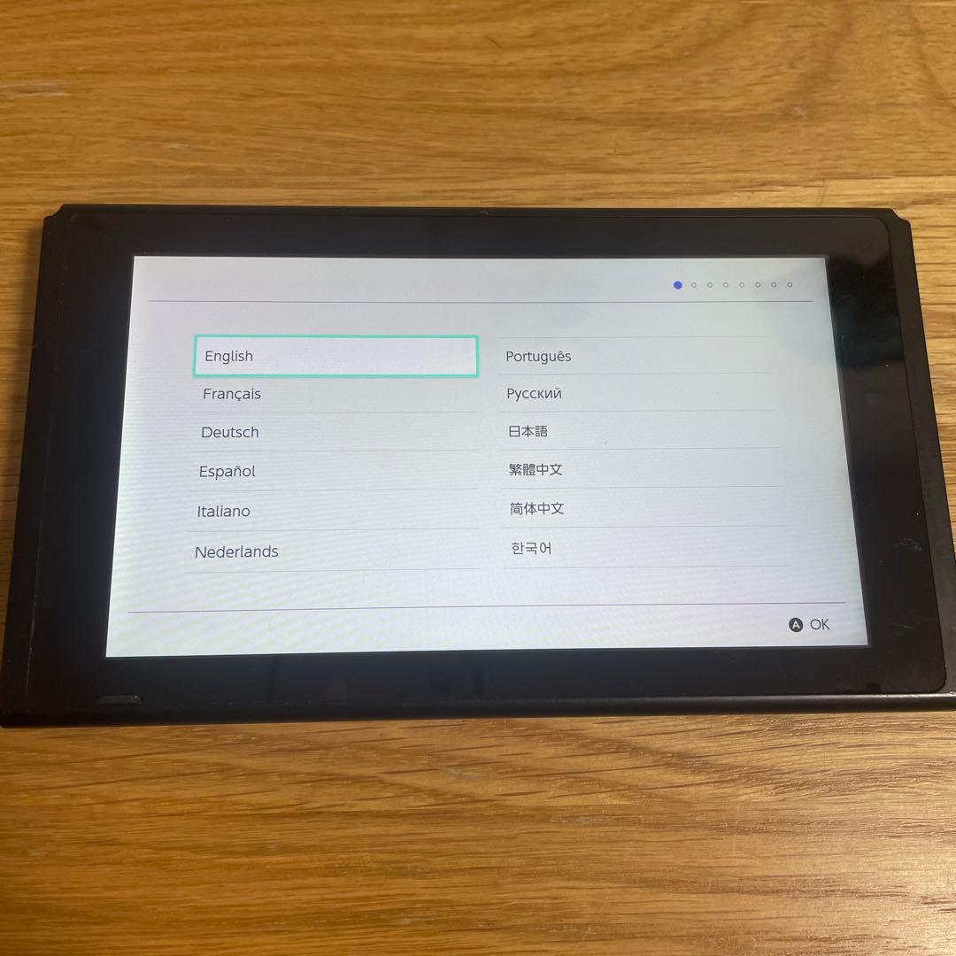【美品】Nintendo Switch 本体