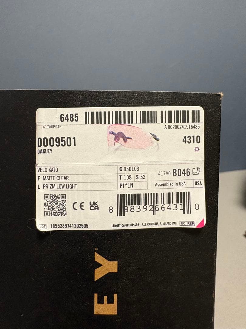 小物 OAKLEY velo kato prism low light