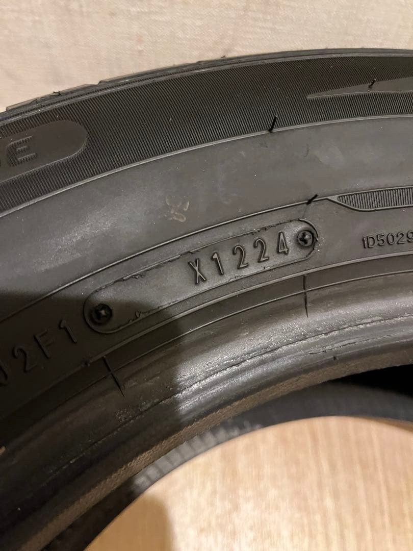 送料込！24年製！ダンロップエナセーブRV505 215\60-16 1本のみ