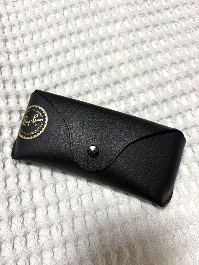 [新品]Ray-Ban ブラック/ゴールド サングラス