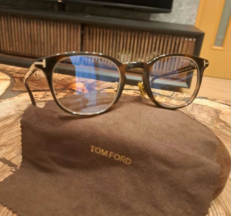 美品 TOM FORD 眼鏡 TF5725-D-B 052 トムフォード