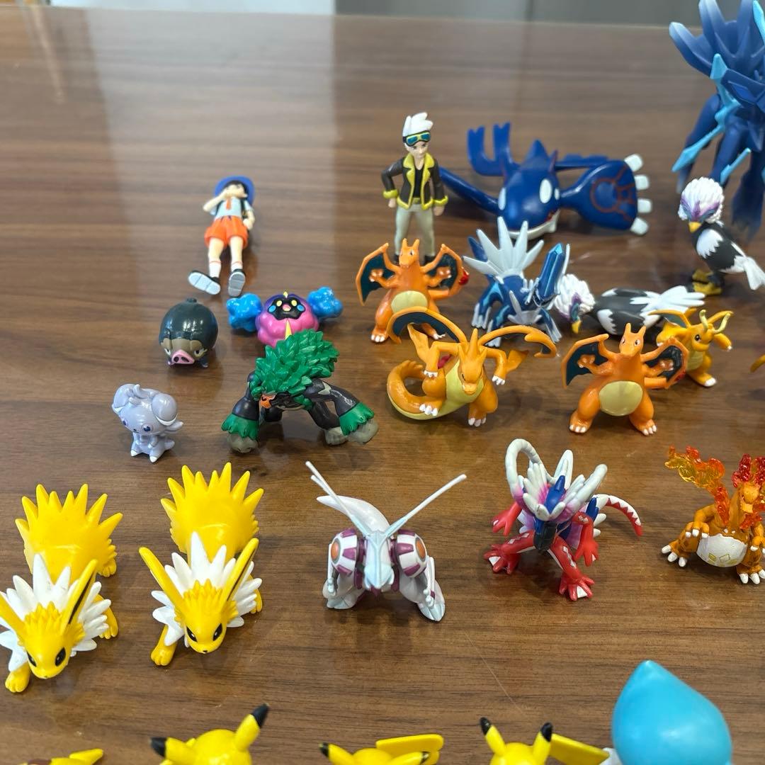 ポケモンフィギュア　まとめ売り　81体